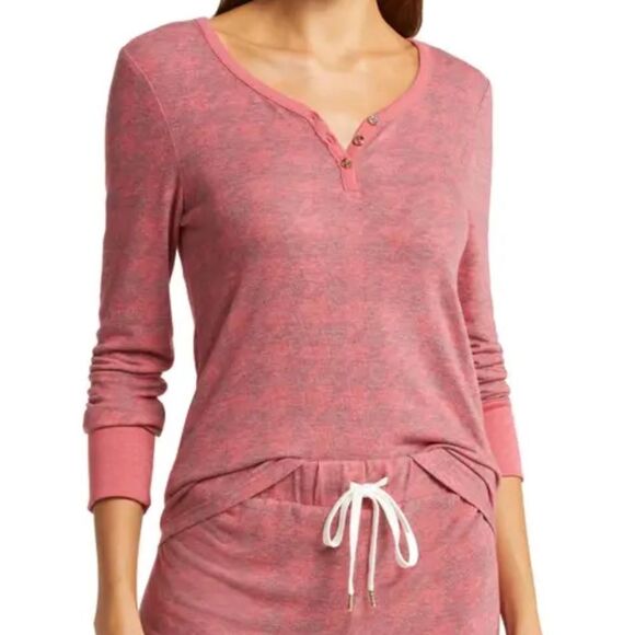 Women's Pink Sleepwear Set - Picture 2 of 5
